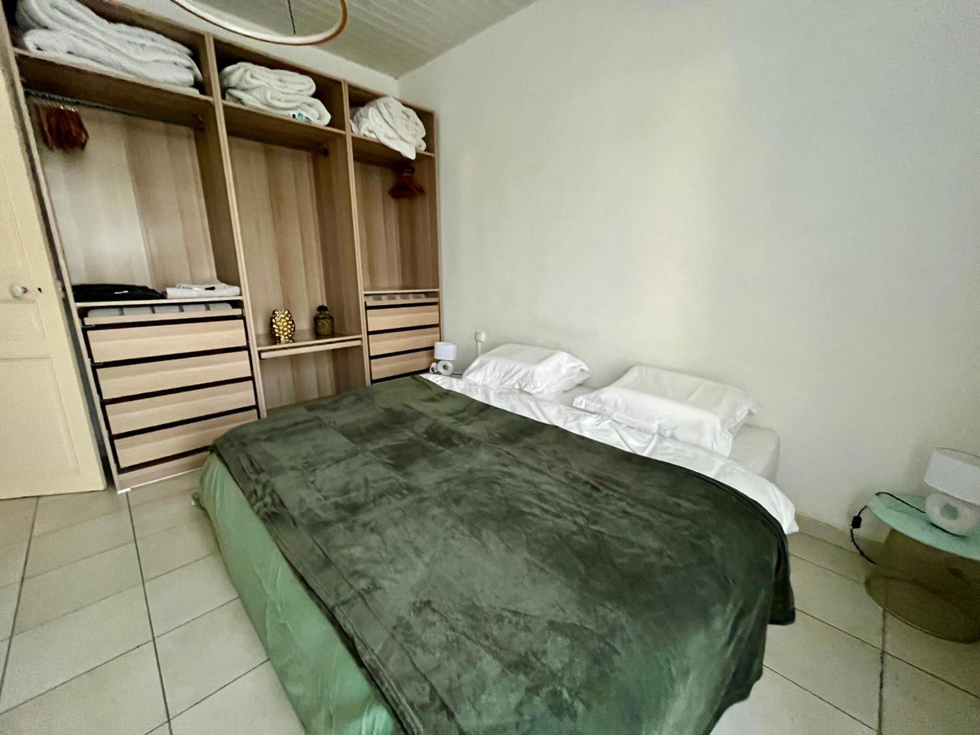 Apartamento Les Arenes Béziers Exterior foto